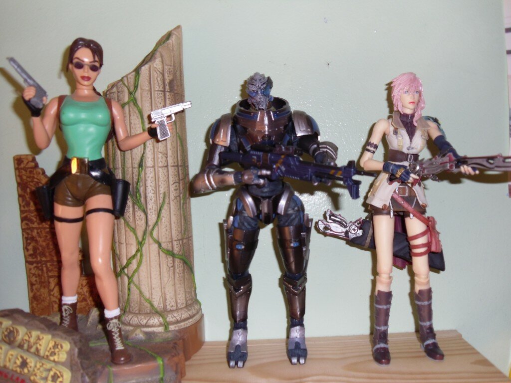 Lara Croft, Garrus and Lightning