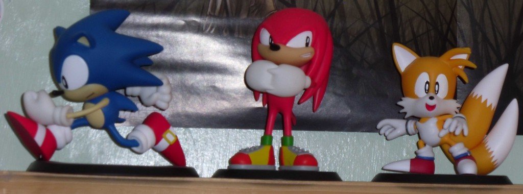 Sonic, Knuckles and Tails cropped